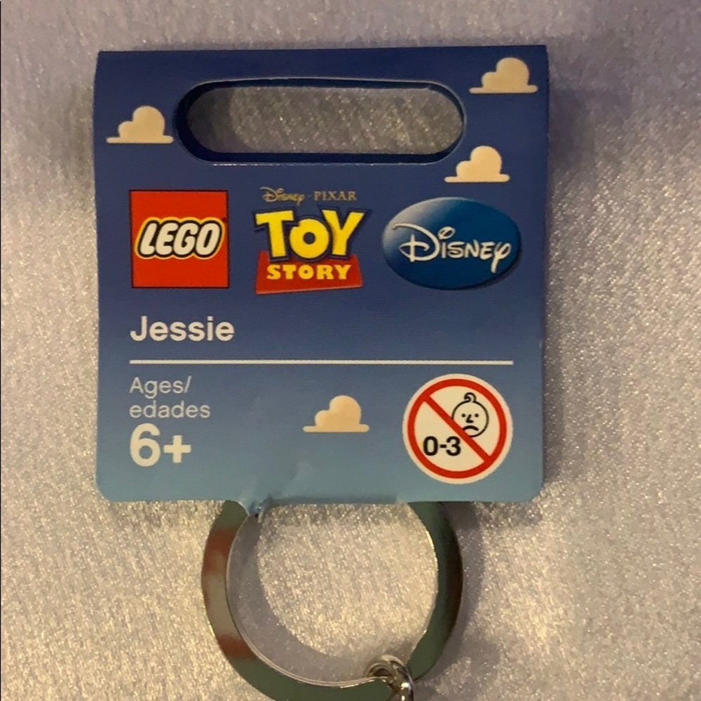 Jessie Toy Story LEGO key chain NWT - Picture 3 of 5